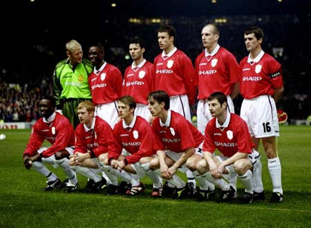 经历多年的 经历多年的